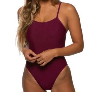 Jolyn One Piece , Jackson 4 size 34. Excellent condition